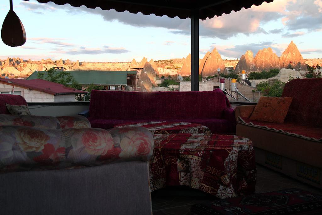 Bed and Breakfast Happydocia Göreme Exterior foto