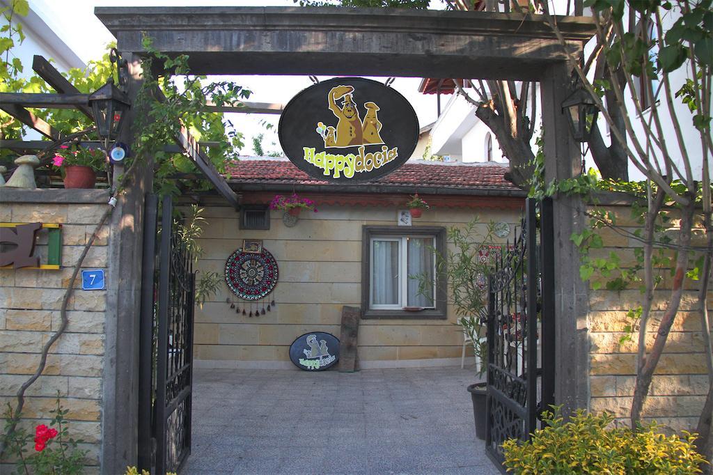 Bed and Breakfast Happydocia Göreme Exterior foto